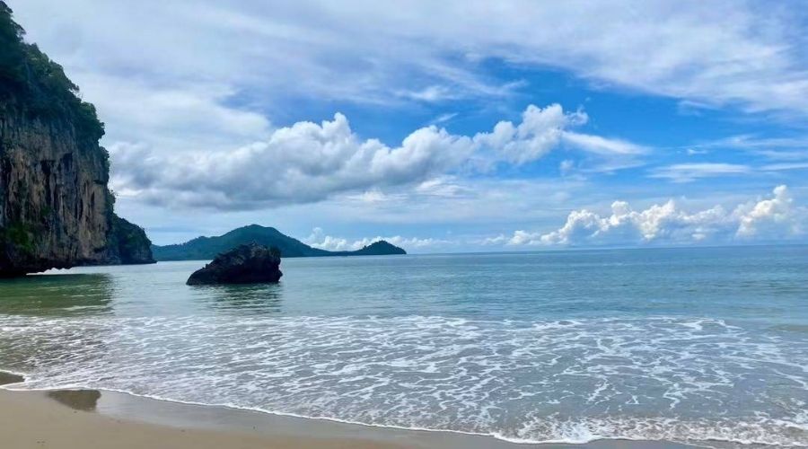 หาดยาว ตรัง