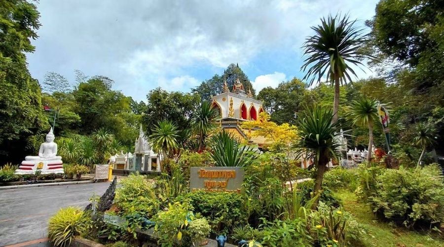วัดภูเขาทอง ตรัง