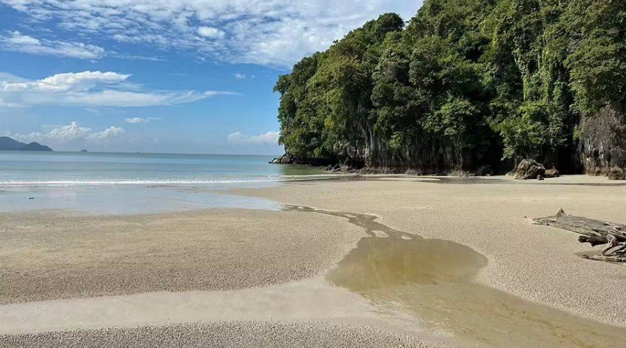 หาดหยงหลิง ตรัง